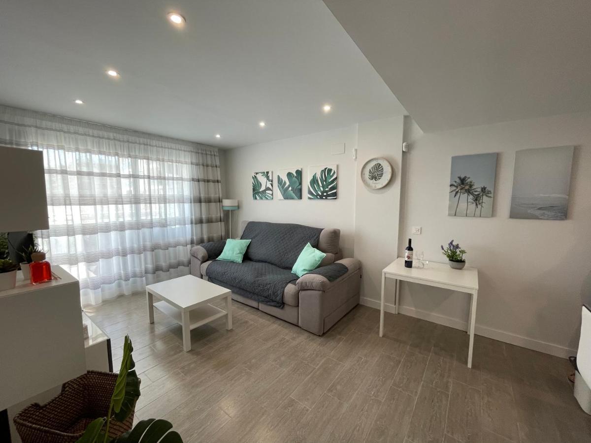 Amazing Duna Beach Seafront Apartament Торрокс-Коста Экстерьер фото